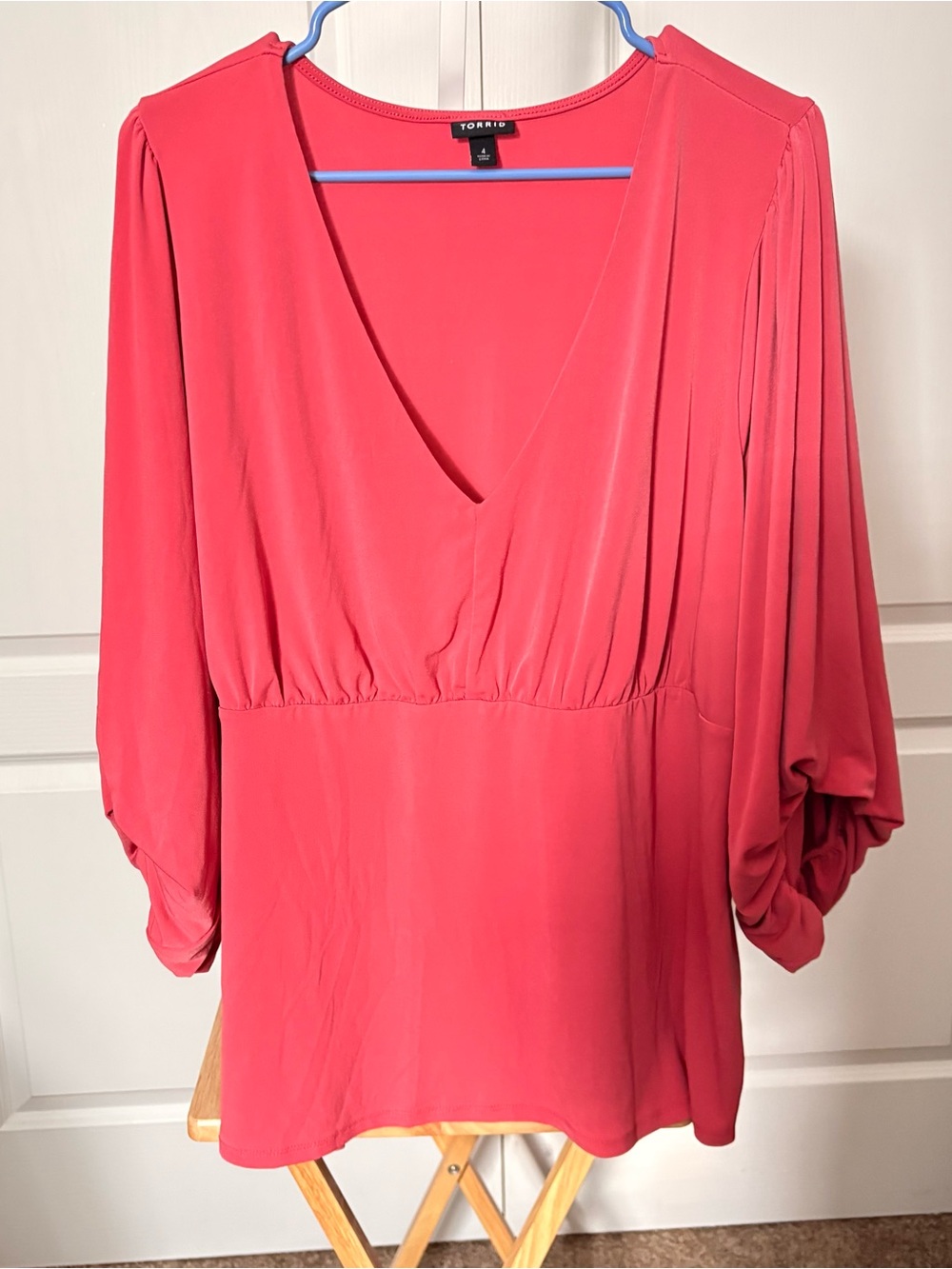 Torrid Size 4 4X Coral Pink V Neck Long Sleeve Peplum Blouse Top